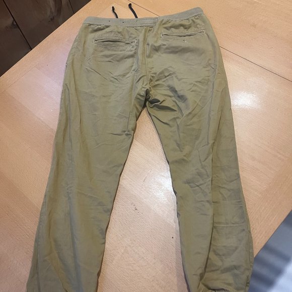 American Eagle Khaki/Brown Joggers - Picture 4 of 8